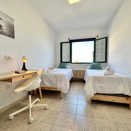 Caletas House Канделария