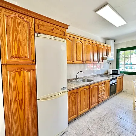 Апартаменты Caletas House Канделария
