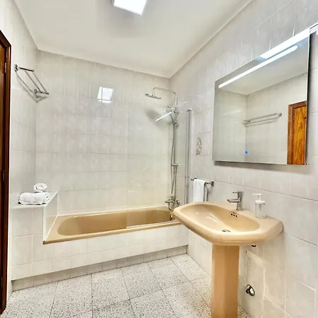 Caletas House Апартаменты